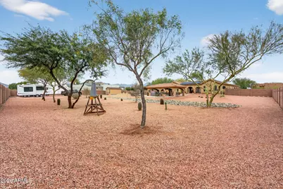 20007 W Mitchell Drive, Buckeye, AZ 85396 - Photo 7