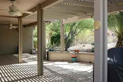 20530 N Saratoga Way, Surprise, AZ 85374 - Photo 5