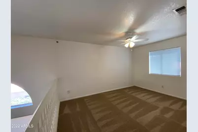 1013 W Sandra Terrace, Phoenix, AZ 85023 - Photo 13