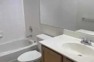 1013 W Sandra Ter, Phoenix, AZ 85023 - Photo 11