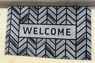 10643 W Snead Dr, Sun City, AZ 85351 - Photo 3