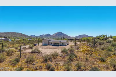 45315 N 18th Street, New River, AZ 85087 - Photo 11