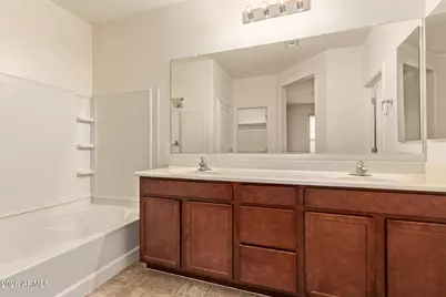 41334 W Rio Bravo Drive, Maricopa, AZ 85138 - Photo 5