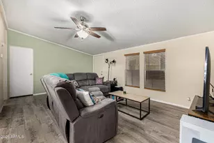 7925 E Javelina Ave, Mesa, AZ 85209 - Photo 9