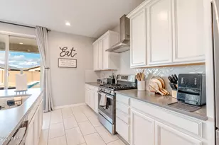 40128 W Hensley Way, Maricopa, AZ 85138 - Photo 11