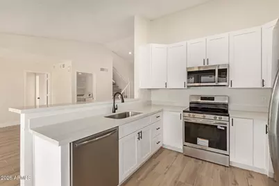 2537 N 87th Drive, Phoenix, AZ 85037 - Photo 7