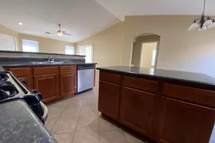 46065 W Starlight Dr, Maricopa, AZ 85139 - Photo 9