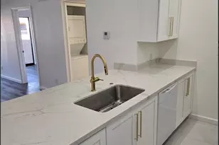 1351 N Pleasant Dr, Chandler, AZ 85225 - Photo 5