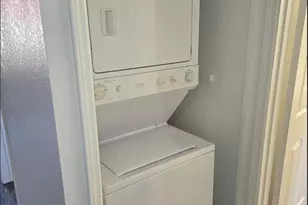 1351 N Pleasant Dr, Chandler, AZ 85225 - Photo 11