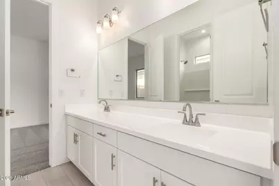 15832 W Desert Hollow Drive, Surprise, AZ 85387 - Photo 23