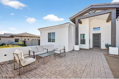 629 W Cloud Road, Phoenix, AZ 85086 - Photo 1