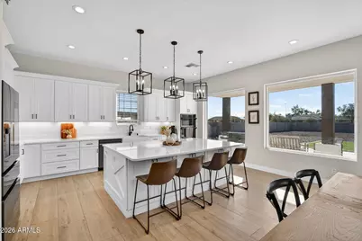 629 W Cloud Road, Phoenix, AZ 85086 - Photo 9