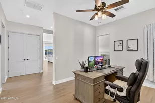 629 W Cloud Rd, Phoenix, AZ 85086 - Photo 15