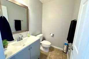 44242 W Yucca Ln, Maricopa, AZ 85138 - Photo 7