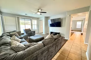 44242 W Yucca Ln, Maricopa, AZ 85138 - Photo 9