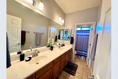 44242 W Yucca Lane, Maricopa, AZ 85138 - Photo 17