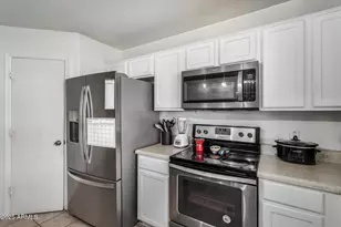 3028 W Chanute Pass, Phoenix, AZ 85041 - Photo 17