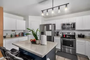 3028 W Chanute Pass, Phoenix, AZ 85041 - Photo 15