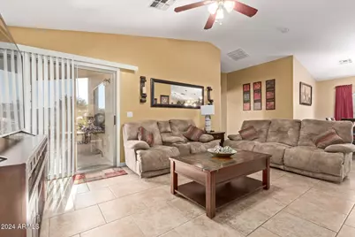 16101 W Latham Street, Goodyear, AZ 85338 - Photo 9