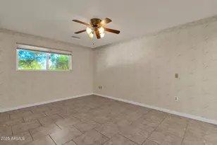 10405 W Mountain View Rd, Sun City, AZ 85351 - Photo 25