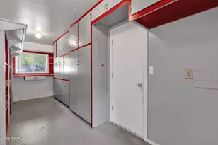 10405 W Mountain View Rd, Sun City, AZ 85351 - Photo 39