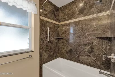 10405 W Mountain View Road, Sun City, AZ 85351 - Photo 37