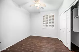 2554 E Vermont Dr, Gilbert, AZ 85295 - Photo 17