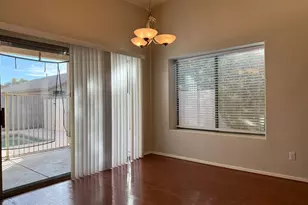 14641 W Hearn Rd, Surprise, AZ 85379 - Photo 15