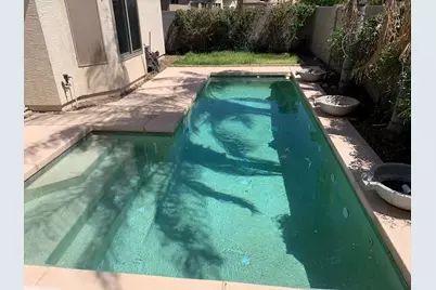 14641 W Hearn Road, Surprise, AZ 85379 - Photo 31