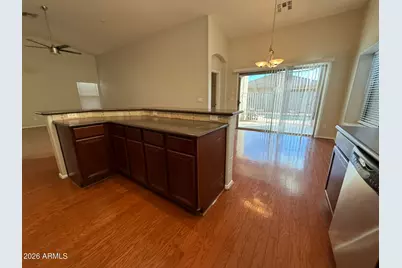 14641 W Hearn Road, Surprise, AZ 85379 - Photo 13