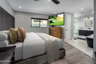 9056 N Arroya Vista Dr, Phoenix, AZ 85028 - Photo 17