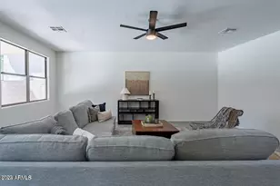 20858 N 90th Ave, Peoria, AZ 85382 - Photo 9