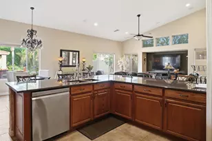 9828 W Jasmine Trail, Peoria, AZ 85383 - Photo 17