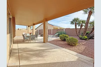 17527 N Phoenician Drive, Surprise, AZ 85374 - Photo 7
