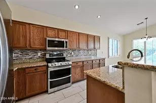 2222 E Redwood Dr, Chandler, AZ 85286 - Photo 9