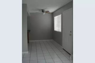 3315 W Loma Lane #4, Phoenix, AZ 85051 - Photo 1