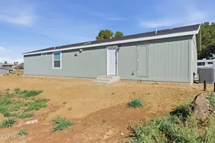 20901 E Park View Ln, Cordes Lakes, AZ 86333 - Photo 33