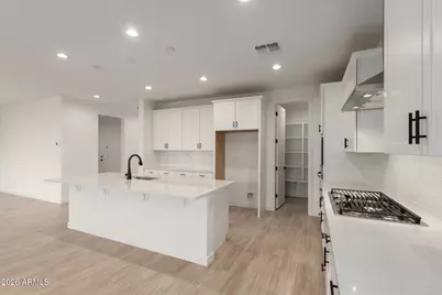 15782 W Hackamore Drive, Surprise, AZ 85387 - Photo 7