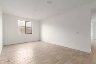 15782 W Hackamore Drive, Surprise, AZ 85387 - Photo 9