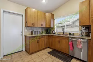 5450 W Saragosa St, Chandler, AZ 85226 - Photo 9