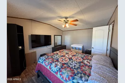 694 S Desert View Drive, Apache Junction, AZ 85120 - Photo 9