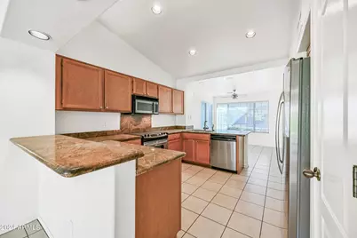 5646 W Blackhawk Drive, Glendale, AZ 85308 - Photo 5