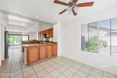 5646 W Blackhawk Drive, Glendale, AZ 85308 - Photo 11