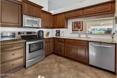 6381 S Pebble Beach Drive, Chandler, AZ 85249 - Photo 5