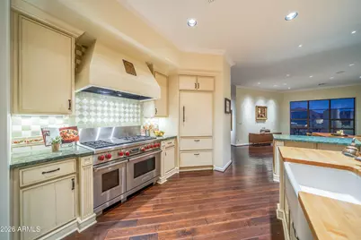 4455 E Moonlight Way, Paradise Valley, AZ 85253 - Photo 5