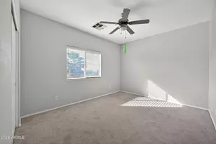 939 E Sourwood Dr, Gilbert, AZ 85298 - Photo 9