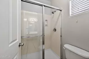 939 E Sourwood Dr, Gilbert, AZ 85298 - Photo 23