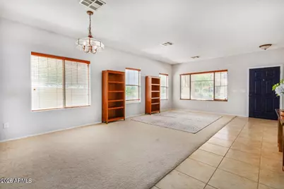 939 E Sourwood Drive, Gilbert, AZ 85298 - Photo 3