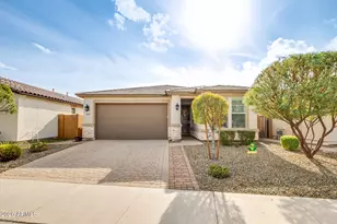 18349 W Skyline Ct, Surprise, AZ 85374 - Photo 1