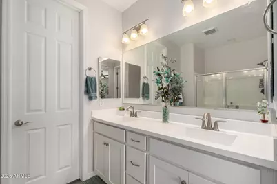 18349 W Skyline Court, Surprise, AZ 85374 - Photo 19